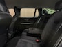 Volvo V60 B3 Essential Edition | Trekhaak | All Season Banden | Adaptieve Cruise Control | Stoelverwarming voor+achter | Stuurwielverwarming | Google Infotainment | Pilot Assist | BLIS Dode Hoek Detectie | Parkeercamera | Parkeersensoren voor+achter | Automatisch d