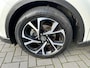 Toyota C-HR 1.8i Hybride Aut. Dynamic Navi. Camera stoelverw.