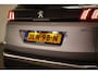 Peugeot 3008 1.6 HYbrid 225 GT | PANORAMADAK | SFEERVERLICHTING | DAB | APPLE | CAMERA