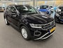Volkswagen T-Roc 1.0 TSI Life Nederlandse auto met Xenon, Navigatie en Apple/Android Carplay