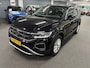Volkswagen T-Roc 1.0 TSI Life Nederlandse auto met Xenon, Navigatie en Apple/Android Carplay