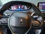 Peugeot 5008 1.2 PureTech Blue Lease Executive CARPLAY | PDC | LEDER |TREKHAAK | AIRCO | NWE APK