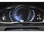 Volvo XC60 T5 R-Design| Panoramadak | Camera | Trekhaak | Stoelverwarming | Leer | Bluetooth | Elektrische stoelen |