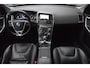 Volvo XC60 T5 R-Design| Panoramadak | Camera | Trekhaak | Stoelverwarming | Leer | Bluetooth | Elektrische stoelen |