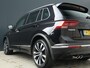 Volkswagen Tiguan 1.5 TSI Highline R-Line|Pano|Trekhaak|Org NL