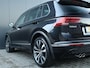 Volkswagen Tiguan 1.5 TSI ACT R-Line|Panodak|Trekhaak|Org NL