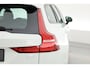 Volvo V60 2.0 T6 Recharge AWD R-Design Expression | Stoel- Stoelverwarming | Trekhaak | Apple Carplay |