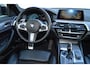 BMW 5-Serie Touring 520d M sport M-pakket Pano Head-up Adaptief cruise
