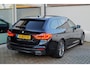 BMW 5-Serie Touring 520d M sport M-pakket Pano Head-up Adaptief cruise
