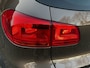 Volkswagen Tiguan 1.4 TSI R-Line Edition / Trekhaak (1800 KG) / Keyless / Parkeerhulp / Stoelverwarming / Navigatie / 19'' LM