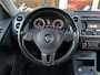 Volkswagen Tiguan 1.4 TSI R-Line Edition / Trekhaak (1800 KG) / Keyless / Parkeerhulp / Stoelverwarming / Navigatie / 19'' LM