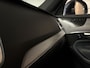 Volvo XC90 T8 AWD Recharge Inscription | Luchtvering | Trekhaak | Harman Kardon | Schuifdak | Head- Up Display | Adaptieve Cruise Control | Standkachel met Volvo On Call App | Stoelverwarming voor+achter | Stuurwielverwarming | 22 Inch | Parkeercamera | Full LED Mee