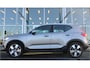 Volvo XC40 T2 Automaat Momentum Business | Trekhaak | Adapt. Cruise | Verw. Stoel & stuurwiel | Camera | DAB