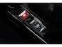 Peugeot 208 Hybrid 100 e-DCS6 Allure | Achterbank in delen neerklapbaar | Apple Carplay/Android Auto|telefoonintegratie premium | Armsteun voor