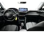 Peugeot 208 Hybrid 100 e-DCS6 Allure | Achterbank in delen neerklapbaar | Apple Carplay/Android Auto|telefoonintegratie premium | Armsteun voor