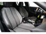Peugeot 208 Hybrid 100 e-DCS6 Allure | Achterbank in delen neerklapbaar | Apple Carplay/Android Auto|telefoonintegratie premium | Armsteun voor