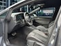 Volkswagen Golf 1.5 eTSI DSG R-LINE CAMERA/NAVI/CARPLAY/ACC/STOEL-STUURVERW