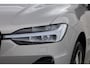 Volvo XC60 2.0 T8 Plug-in hybrid AWD Ultra Dark | Luchtvering | Massage | B&W audio | HUD | elek. Trekhaak | Stoelventi. | 360 camera |