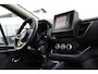 Nissan Primastar 2.0 dCi 150 L2H1 DC Black Edition 5 Jaar Garantie, Camera, Cruise, LED, Stoelverwarming, 2 x Schuifdeur, Clima, Automaat, Keyless, Uniek!