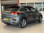 Volkswagen T-Roc 1.5 TSI R-Line*Sport*NAP*1ste eigenaar*Dealer onderhoud*Trekhaak*Led*