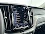 Volvo XC60 T8 Recharge Plus | 19" Allseason | 360 Camera | Harman Kardon | Trekhaak | Full LED | Getint glas | Panoramadak | Elektr. verst. stoelen | Adaptieve cruise | BLIS | Stoel/stuur/achterbankverwarming