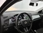 Skoda Fabia 1.0 Ambition 95pk | Trekhaak | Airco | Navigatie via Apple Carplay/Android Auto | Parkeersensoren Achter | LED | Lichtmetalen Velgen 15" |
