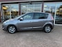 Renault Scenic 1.6 110 PK PARISIENNE PRACHTIGE AUTO MET EEN HOGE ZIT &amp; TREKHAAK