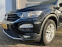 Volkswagen T-Roc 1.5 TSI 150PK Sport Clima,AdaptiveCruiseControl,Camera,AppleCarPlay,Stoel&StuurVerwarming,LaneAssist,PdcV&A,Usb,