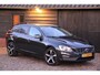 Volvo V60 1.6 D2 Momentum Navigatie/Parkeersensor/18"inch lmv/Apk 11-2026
