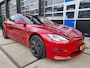 Tesla Model S Long Range Ultra Red / Auto Pilot 4.0 / 670PK