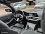 BMW 3-Serie 320i M-Sport |Pano|Headup|Sfeer|Leder|Carplay