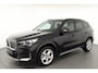 BMW X1 sDrive18iA xLine ** ADAPT. LED, LEDER, PANORAMA, TREKH, ADAPT. CRUISE, ACT. SPORTST ** 1e EIG - Ex BMW-AG - UNFALLFREI ** ** INFORMEER OOK NAAR ONZE AANTREKKELIJKE FINANCIAL-LEASE TARIEVEN **