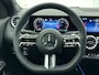 Mercedes-Benz GLA 180 Business Solution AMG | Nightpakket | Trekhaak | Smartphone Integratie | Panoramaschuifdak | Stoelverwarming | Multibeam LED | Keyless-Go comfortpakket |