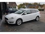 Ford Focus Wagon 1.0 Lease Edition, PDC, Navi, Airco, Winterpakket, trekhaak