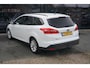 Ford Focus Wagon 1.0 Lease Edition, PDC, Navi, Airco, Winterpakket, trekhaak