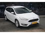 Ford Focus Wagon 1.0 Lease Edition, PDC, Navi, Airco, Winterpakket, trekhaak