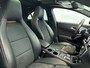Mercedes-Benz CLA CLA 45 AMG Coupé Automaat 4MATIC | Panoramadak | LED | Sfeerverlichting | Stoelverwarming | Parkpilot met camera