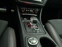 Mercedes-Benz CLA CLA 45 AMG Coupé Automaat 4MATIC | Panoramadak | LED | Sfeerverlichting | Stoelverwarming | Parkpilot met camera