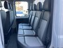 Volkswagen Crafter 35 2.0 TDI L4 DC Comfortline Airco - Bluetooth - Cruise control - start/stop systeem - Mistlampen voor - Centrale vergrendeling met afstandsbediening - 7 persoonswagen