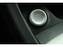 Audi Q3 1.4 TFSI CoD 150PK S Line Edition | Navigatie | Climate Control | Cruise Control | 17" Velgen |
