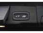 Volvo XC60 T6 Recharge AWD R-Design | Panoramadak | Stoelverwarming | Parkeercamera | BLIS | Pilot Assist | 21 Inch | Glossy Black | Keyless