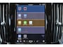Volvo V90 T6 Recharge AWD Plus Dark - IntelliSafe Assist & Surround - 360º Camera - Harman/Kardon audio - Adaptieve LED koplampen - Verwarmde voorstoelen, stuur & achterbank - Parkeersensoren voor & achter - Elektr. bedienb. voorstoelen met geheugen - Extra getint glas - Elektr. inklapbare trekhaak - 19' LMV