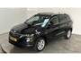 Skoda Karoq 1.0 TSI Ambition Business automaat benzine trekhaak parkeersensoren navigatie carplay cruisecontrole