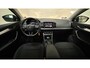 Skoda Karoq 1.0 TSI Ambition Business automaat benzine trekhaak parkeersensoren navigatie carplay cruisecontrole