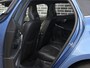 Volvo V40 2.0 T4 Business Sport | Trekhaak | Panoramadak | Lederen bekleding | Parkeersensoren voor + achter | Standkachel | Navigatie | Keyless | Volvo On Call | Stoelverwarming | Climate control | Getint glas |
