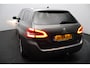 Peugeot 308 SW 1.2 PureTech Blue Lease Premium | Trekhaak | Panoramadak | Camera | Navigatie