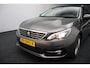 Peugeot 308 SW 1.2 PureTech Blue Lease Premium | Trekhaak | Panoramadak | Camera | Navigatie