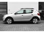 Dacia Sandero 0.9 TCe Easy-R Stepway Serie Limitee 15th Anniv. | AUTOMAAT | Camera achter | ECC | NAVI | | incl. Bovag rijklaarpakket met 12 maanden garantie |