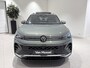 Volkswagen Tiguan 1.5 eHybrid R-Line Edition 204 PK | Trekhaak | 360 Camera | Stoelverwaming | Stuurverwarming | Panoramadak | Navigatie | Apple Carplay | Android Auto | Dodehoeksensoren | Elektrische achterklep | Keyless access |