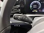 Volkswagen Tiguan 1.5 eHybrid R-Line Edition 204 PK | Trekhaak | 360 Camera | Stoelverwaming | Stuurverwarming | Panoramadak | Navigatie | Apple Carplay | Android Auto | Dodehoeksensoren | Elektrische achterklep | Keyless access |